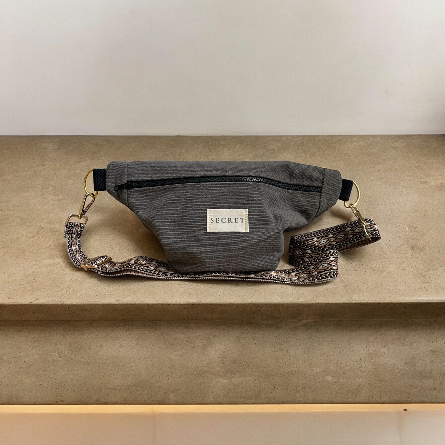 Sac Banane en Lin Gris Anthracite