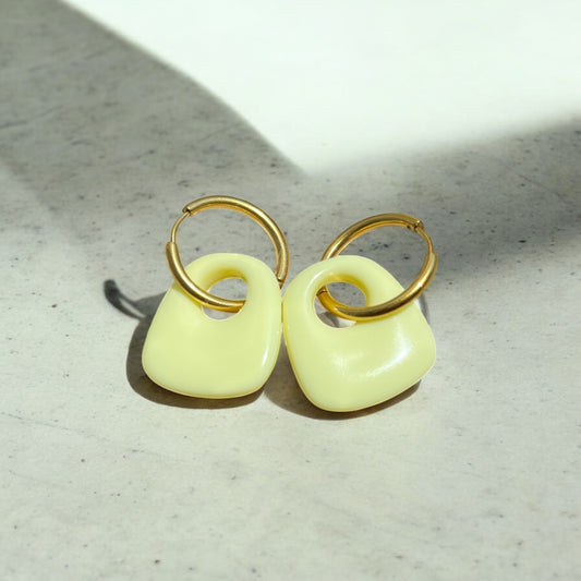 Créoles Jaune Pâle